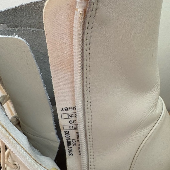 RARE ✨ Zara Cream Lace-Up Leather Ankle Boots - Picture 7 of 9